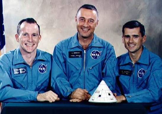 ������ "Apollo-1" (����� �������): ������ ����, ������� ������� � ������ �����.