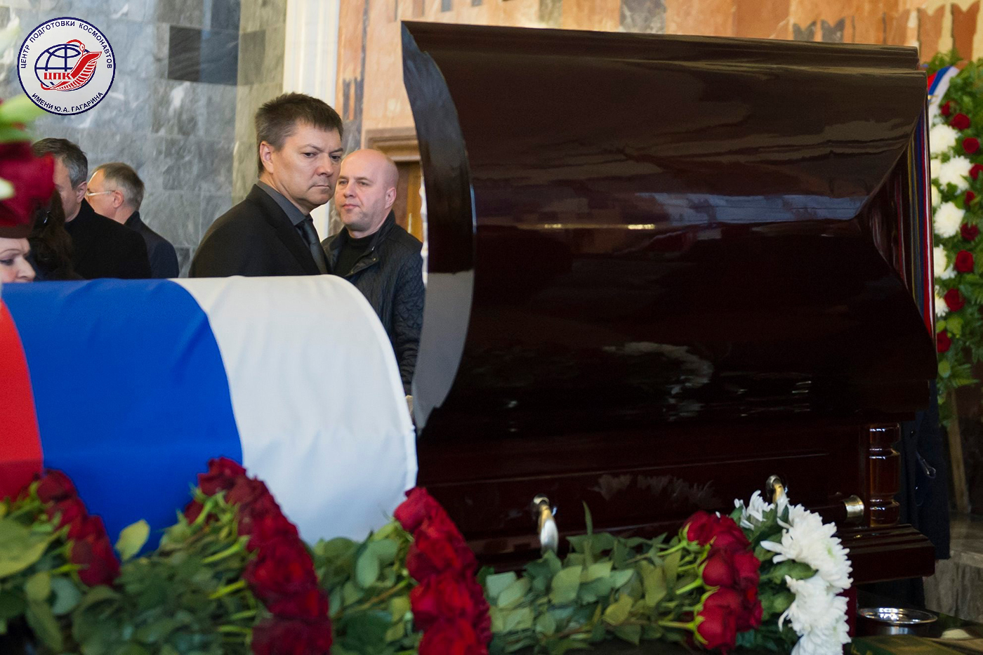 Московская область, городской округ Мытищи, Федеральное Военное Мемориальное кладбище (ныне - Федеральный Военный Мемориал "Пантеон Защитников Отечества"). Церемония прощания с дважды Героем Советского Союза, Лётчиком-космонавтом СССР, генерал-майором авиации в отставке Алексеем Архиповичем Леоновым (фотография Пресс-службы ФГБУ "НИИ ЦПК имени Ю.А. Гагарина"; 15 октября 2019 года)