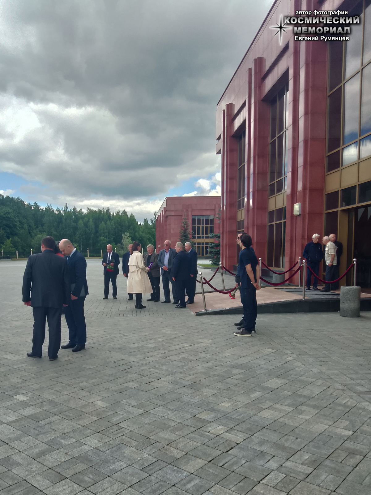 Московская область, городской округ Мытищи, Федеральный Военный Мемориал "Пантеон Защитников Отечества". Перед Церемонией прощания с Героем Советского Союза, Лётчиком-космонавтом СССР, полковником в отставке Вячеславом Дмитриевичем Зудовым (14 июня 2024 года)